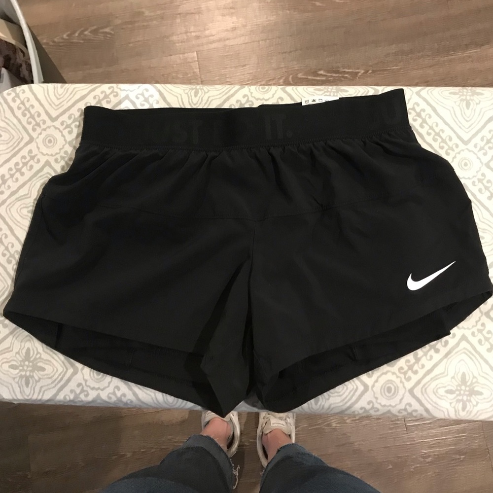 NIKE DRI FIT 2 in 1 running shorts